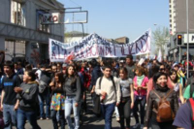 Miles de estudiantes se volvieron a manifestar en las calles. 