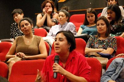 El conversatorio ¿Un diálogo necesario: feminismos y demandas sociales¿ se realizó en el marco de la Escuela de Temporada Iquique 2019.