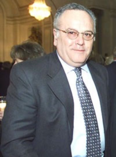 Hector Olave