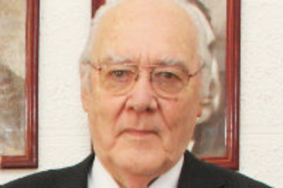 Ex Decano Enrique D'Etigny Lyon (1926 - 2014)