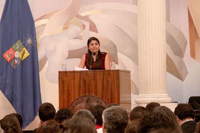 Camila Rojas, la nueva presidenta de la FECh en su primer discurso oficial.