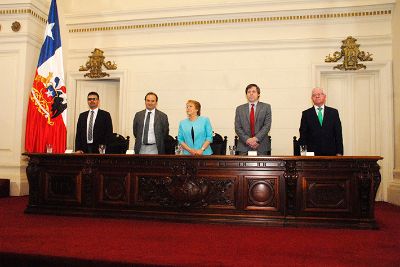 La Presidenta Michelle Bachelet encabezó la ceremonia del lanzamiento del entro de Gerociencia, Salud Mental y Metabolismo (GERO), realizada en el ex Congreso.