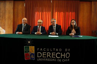 La firma del Memorando de Entendimiento entre las facultades de Derecho de la Universidad de Chile y la Universidad de Munich fue firmado el viernes 15 de septiembre.
