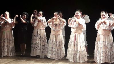 Integrantes de Danza Armonía: Arte e Inclusión