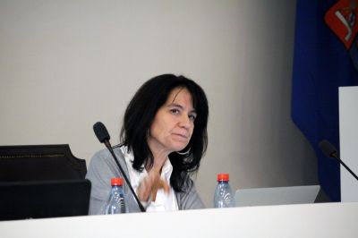 Viviana Sobrero (UChile), expuso en particular sobre las orientaciones sobre equidad y diversidad contenidas en el Modelo Educativo actualizado de la Universidad de Chile. 