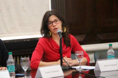 Flavia Carbonell, directora del doctorado en Derecho de la U. de Chile, indicó que los trabajos que han integrado las dos ediciones de este congreso formarán parte de una futura publicación.