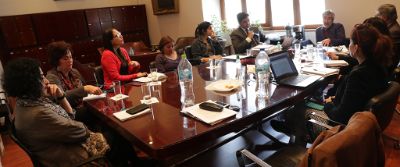 La Vicerrectora de Extensión y Comunicaciones, Faride Zerán, y su equipo, comentaron desafíos comunicacionales y estrategias.