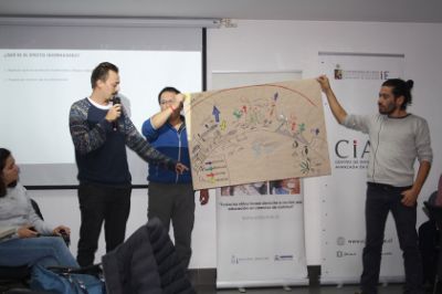 Los participantes de este encuentro se reunieron en el CIAE para trabajar colaborativamente en el tema de la educación en cambio climático.