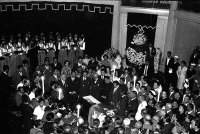 Declarada Monumento Histórico Nacional en 1974, la Casa Central, particularmente su Salón de Honor, ha sido escenario de grandes hitos de la historia nacional, como el velorio de Gabriela Mistral. 