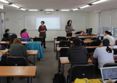 Es el primer diplomado de innovación y docencia en Educación Superior en Latinoamérica que incorpora el enfoque de las diversidades sexuales y de género en su malla curricular.