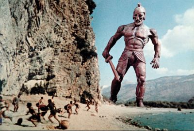 Las ideas base de la Inteligencia Artificial se remontan a la mitología griega, con personajes como el gigante Talos, un autómata que resguardaba Creta.