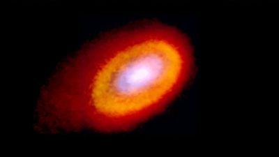 Teresa Paneque y la profesora Laura Pérez estudiaron a Elias 2-27, un sistema súper masivo -a 378 millones de años luz de la Tierra- compuesto por una joven estrella y un disco de polvo y gas.