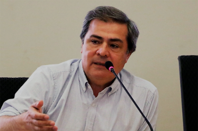 Académico de la Facultad de Odontología UCH, Jorge Gamonal.