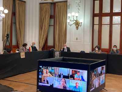 El Rector de la Universidad de Chile, Ennio Vivaldi, presentó dos normas sobre el derecho a la educación y el rol de las Ues Estatales en representación del CUECH. 
