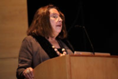 Prof. Kemy Oyarzún, Directora Alterna del Programa de Investigación Domeyko Sociedad y Equidad.