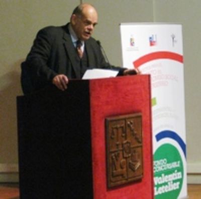 El rector (S) Jorge Allende