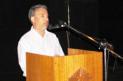 Juan Manuel Uribe, Jefe de Carrera de Ingeniería en Recursos Naturales Renovables.