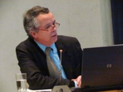 El Decano Marcelo Arnold presentó los alcances del Proyecto de Cs. Sociales.