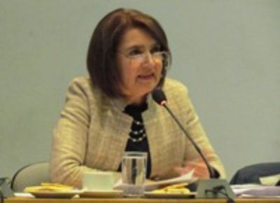 La Senadora Maricruz Gómez de la Torre, académica de Derecho, expuso las características del Magíster en Derecho de Familia(s).