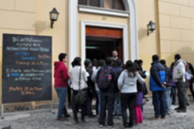 El Archivo Central Andrés Bello, que se encuentra a un costado de la Casa Centar, tuvo alta demanda de visitas.