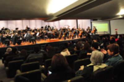 La Orquesta Sinfónica de Chile ofreció una presentación gratuita a la ciudadanía.
