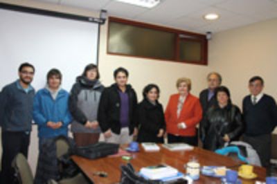 La Prof. Méndez también se reunión con académicos de la U. de Frontera.