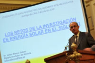 Tras esta inauguración se llevó a cabo la conferencia internacional "Desafíos de la energía solar en Chile y el mundo"