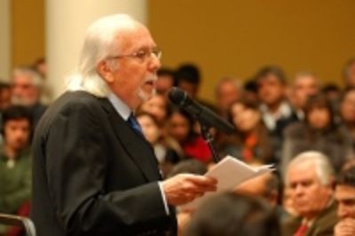 Vicepresidente del Senado Universitario, Prof. Pedro Cattan