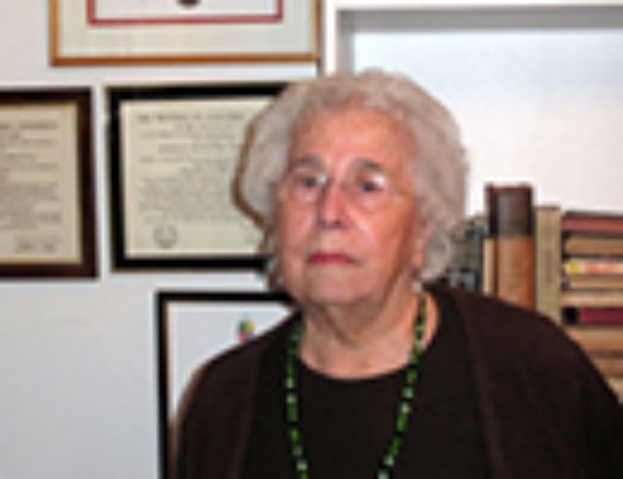 Prof. emérita de la U. de Chile Ximena Bunster fallece a los 87 años