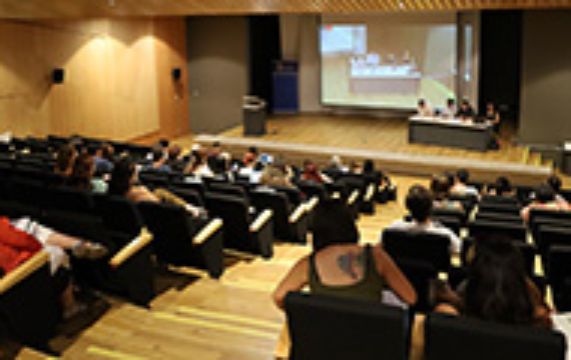 Defensorías de la Niñez de Chile y Argentina compartieron desafíos en Facultad de Cs. Sociales.