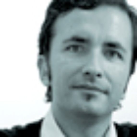 Gobierno de Irán reconoce trayectoria del Profesor Claudio Hetz