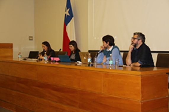 U. de Chile y CNCA fomentan discusión para contribuir con la industria audiovisual del país