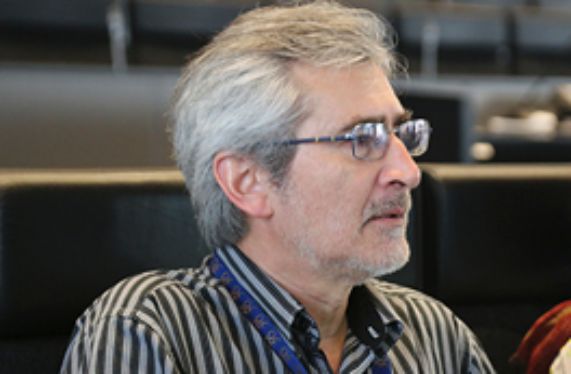 Profesor Gonzalo Gutiérrez: 