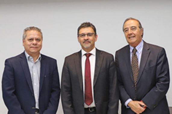 U. de Chile y FALP firman convenio colaborativo para tratar el cáncer