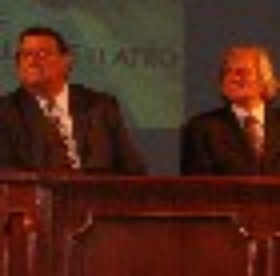 El Alcalde de Puerto Montt y el Vicerrector de Extension