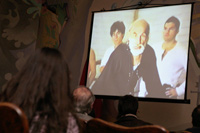 Autoridades y familiares del fallecido artista compartieron a salón lleno la muestra del documental "Patricio Bunster", trabajo que fue parte del proyecto Fondart "Grandes de la Danza".