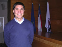 Dr. Erik Dreyer, académico del Departamento de Odontología Conservadora de la Facultad de Odontología