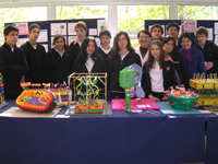 Con alta convocatoria de estudiantes secundarios y profesores culminó la Expomicrobio 2009.