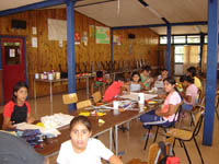 Marcela Otálora trabajó con niños en un taller con una dinámica similar en Combarbalá