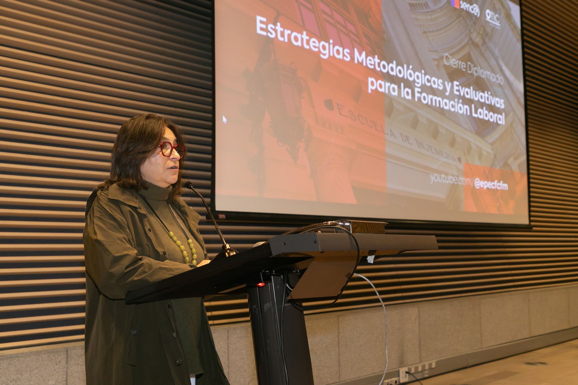 Susana Mondshein, Decana FCFM