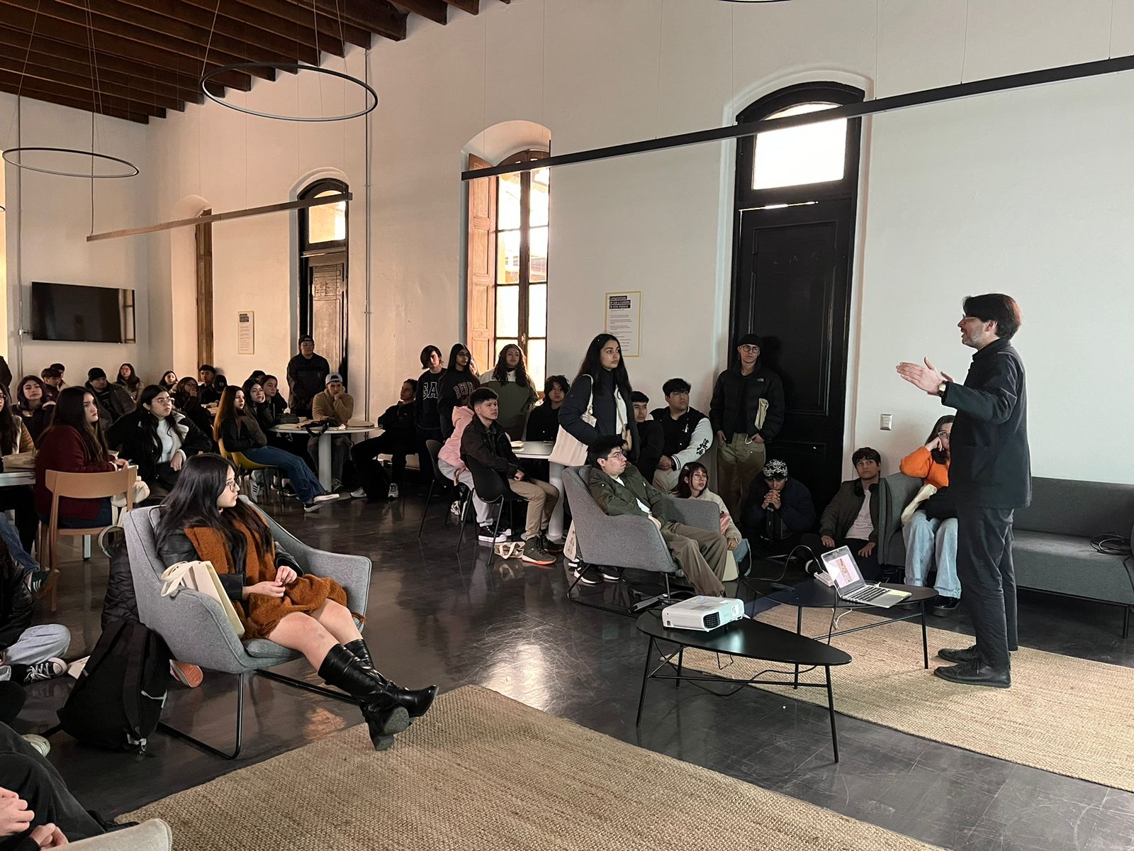 FAU da la bienvenida a sus estudiantes de primer año promoción ...