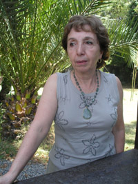 La profesora Sylvia Ríos es la editora del primer número de esta revista, creada como una forma de hacer difusión a la producción de contenidos de los maestros.