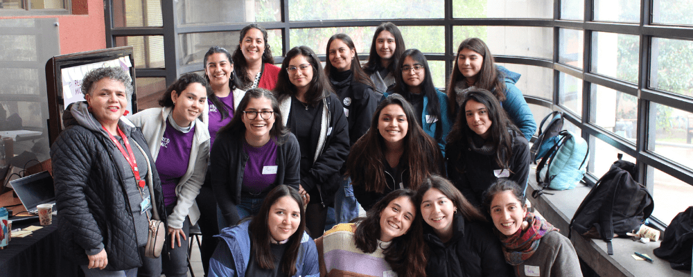 Participantes en el final del encuentro Redmic en tu universidad realizado el 06 de septiembre en el departamento de ingenieria civil de la universidad de chile