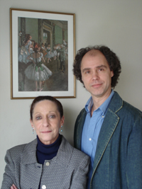 Los académicos del Departamento de Danza María Elena Pérez y Vladimir Guelbet expondrán en Buenos Aires sobre su metodología de enseñanza de la técnica clásica en la Facultad de Artes. 