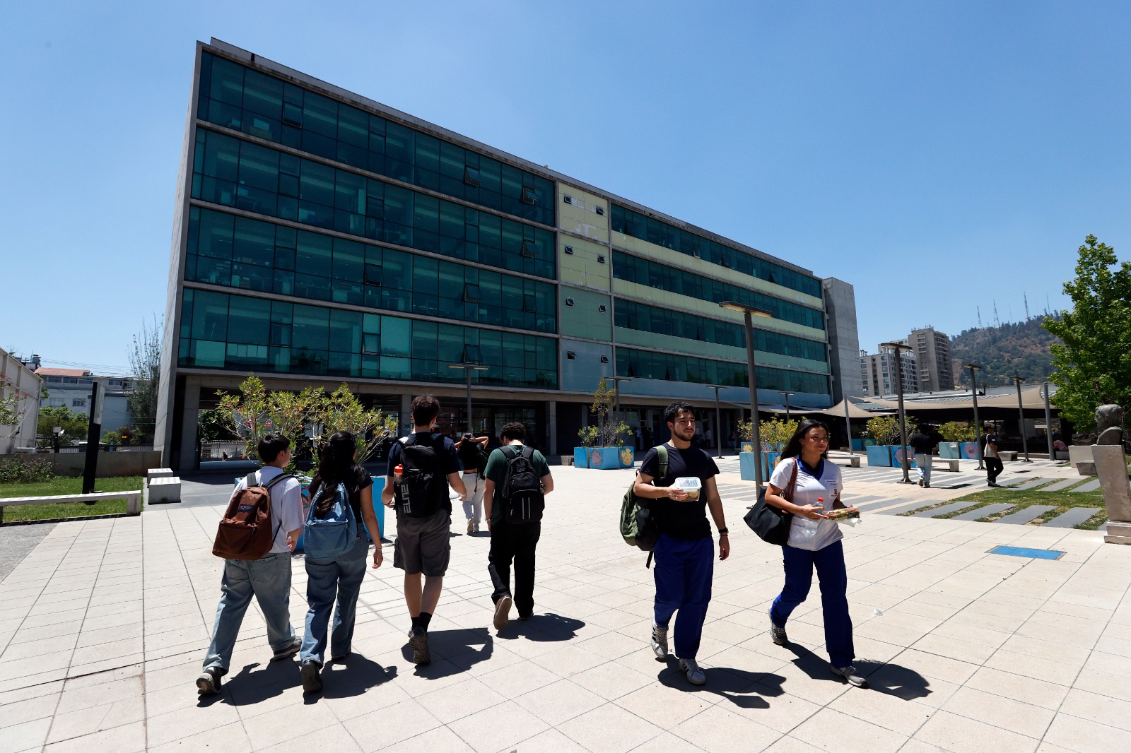 U. de Chile moderniza la Facultad de Ciencias Químicas y Farmacéuticas ...