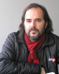 Jorge Gaete, artista visual y académico de la Facultad de Artes, es el nuevo Director del Departamento de Artes Visuales de la Universidad de Chile.