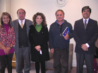 De izq. a der.: Sra. Tatiana Vinueza, Decano Julio Ramírez, Dra. Paulina Aliaga, Dr. Fernando Sandoval y Dr. Luis Felipe Jiménez