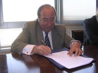 El Decano, Prof. Dr. Julio Ramírez, valoró la renovación de la alianza estratégica.