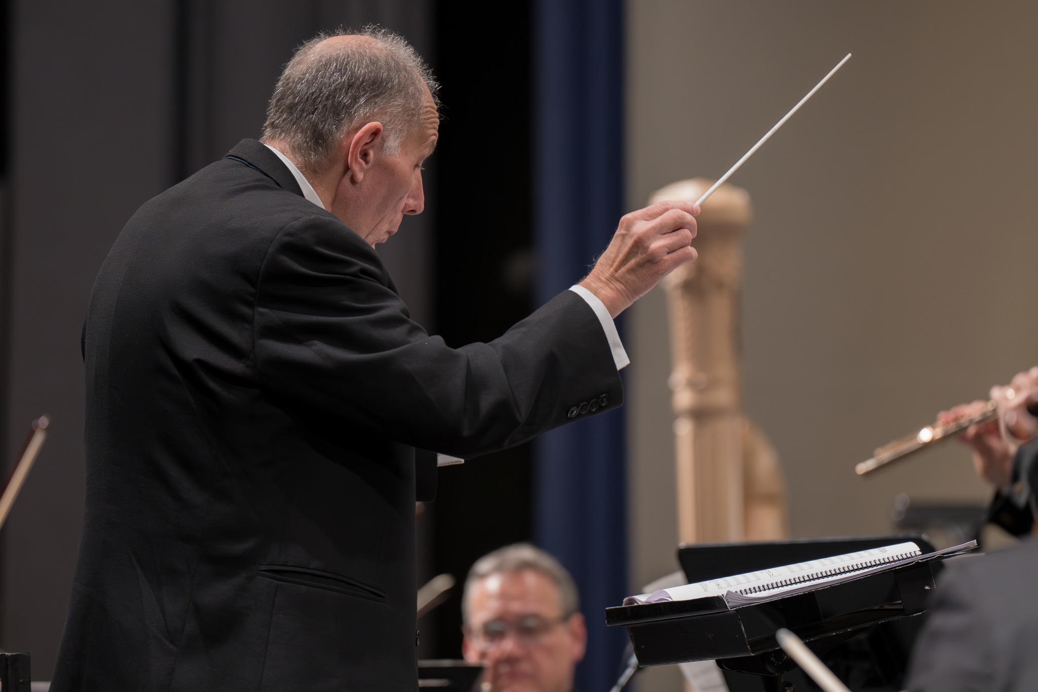 La Orquesta Sinfónica Nacional de Chile cierra su ciclo de Grandes Quintas  con la grandiosidad de Mahler - Universidad de Chile