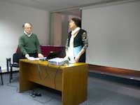 La decana de la Facultad de Artes, Clara Luz Cárdenas, junto al director alterno del proyecto, Miguel Ángel Jiménez.